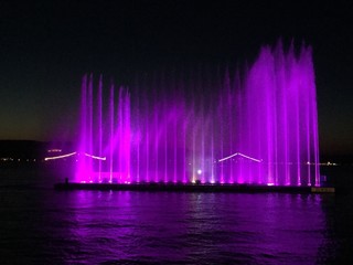 Denizde Su Gösterisi