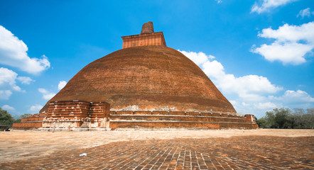 Fototapeta na wymiar Jethawana dagabo at Anuradhapura in Sri Lanka