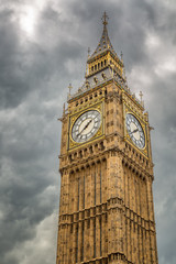 Fototapeta na wymiar Big Ben against a grey, cloudy sky