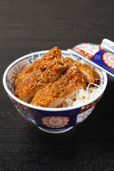 ソースカツ丼
