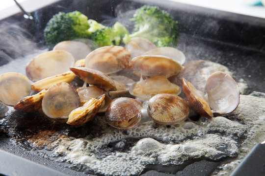 あさりのバター焼き