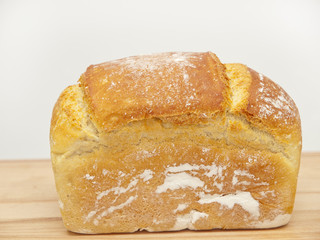 white spelt bread