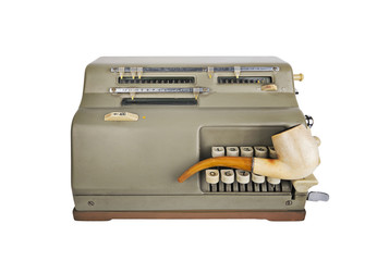 Calcolatore vintage anni'50 con pipa da investigatore