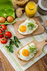 Healthy dinner panini toast, egg and vegetable