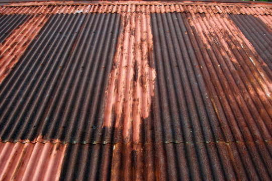 Rusty corrugated roof photo