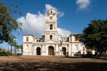 Fototapeta na wymiar Cathedral in Downtown Hoguin Cuba