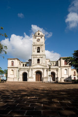Fototapeta na wymiar Cathedral Downtown Holguin Cuba Vertical