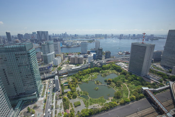 Obraz premium 高層ビルから東京湾の眺め