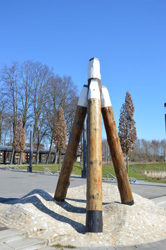 Dalben am Elmshorner Hafen