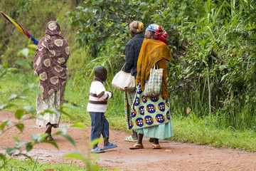 African women and child