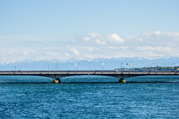 Fototapeta na wymiar Rheinbrücke - Konstanz - Alpenpanorama