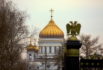 Fototapeta na wymiar Cathedral of Christ the Savior (view from Manezhnaya Square)
