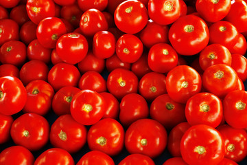 heap of tomatoes