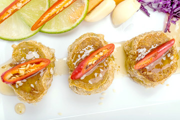 Crispy prawn roll and sauce
