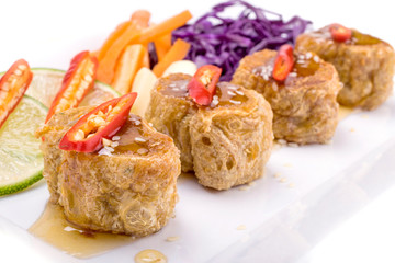 Crispy prawn roll and sauce