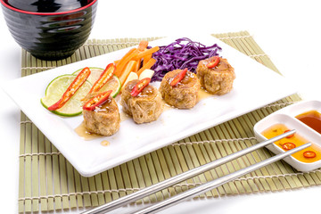 Crispy prawn roll and sauce