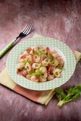 pasta with ham and fennel