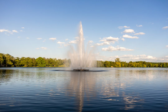 Zwickau Schwanenenteich Brunnen
