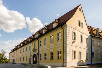 Fototapeta na wymiar Schloss in Oberplanitz