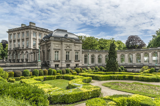 Royal Palace of Brussels (Palais Royal de Bruxelles, 1783-1934).