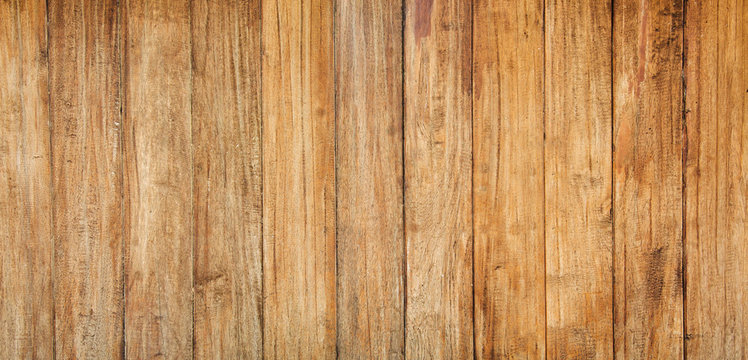 Grunge wood panels are vertical alignment.