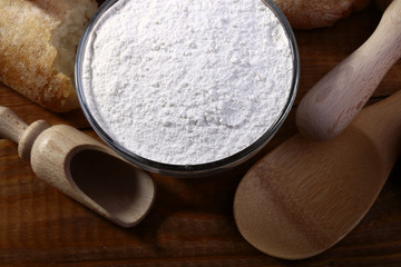 Flour and wooden appliances