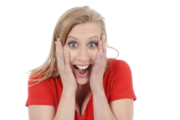 jolie femme blonde surprise