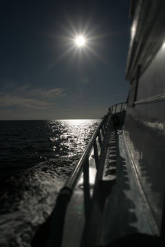 Rotes Meer und Tauchboot - tilt