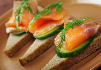 Sandwich with smoked salmon