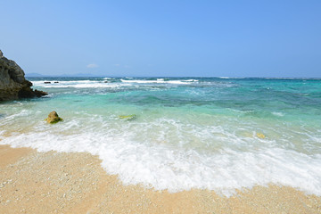 美しいビーチとさわやかな空