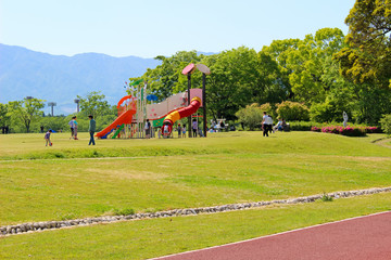 休日の公園