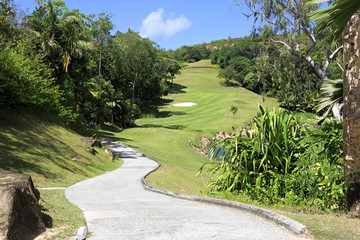Fototapeta na wymiar Beautiful golf course at the Constance Lemuria Resort.