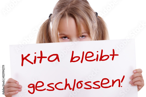 Kita Geschlossen Wegen Krankheit Geld Zurück "Kita bleibt geschlossen" zdjęć stockowych i obrazów royalty free w