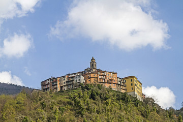 Fototapeta na wymiar Castel Vittorio