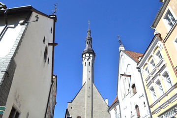 Fototapeta na wymiar Medieval street in Tallinn.