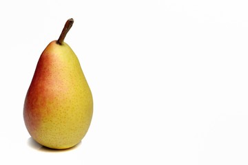 Pera coscia su sfondo bianco