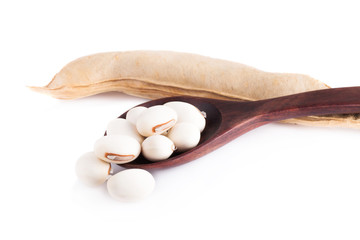 Fototapeta na wymiar White kidney beans on white background