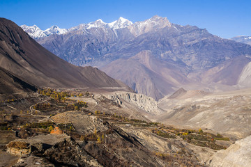 Fototapeta na wymiar view of the village Jharkot
