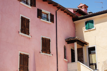 Fototapeta na wymiar Colorful italian architecture
