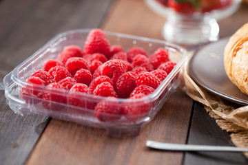 Himmbeeren Und Blaubeeren