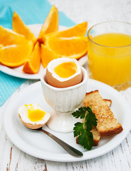 boiled eggs for breakfast