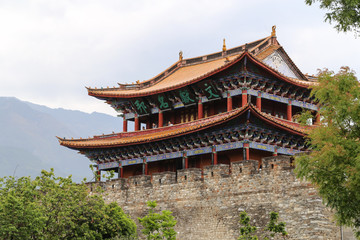 Fototapeta na wymiar The gate of ancient Dali city, yunnan, china