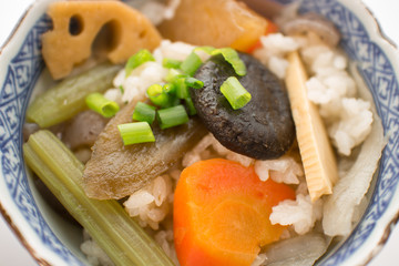 炊き込み混ぜ五目ご飯