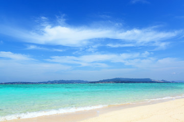 美しいビーチとさわやかな空