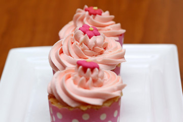 pink cupcakes