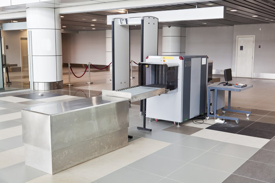 X-ray scanner and metal detector at airport security point