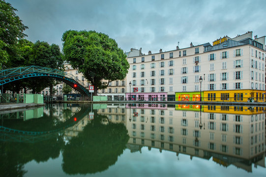 Canal Saint-Martin PARIS