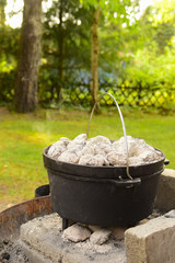 DutchOven1005b