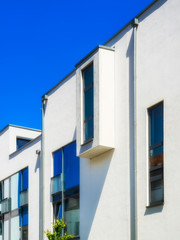 Wohn- und Geschäftshaus