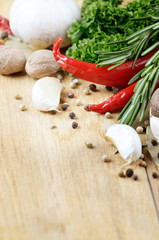 Garlic, nutmeg, rosemary and chili pepper